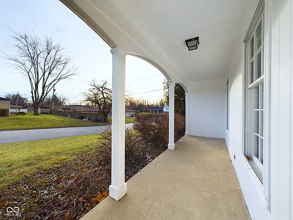 5th image of 2218 Atwood Dr