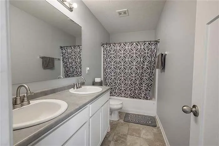 2096 Amur Ct — Photo 27