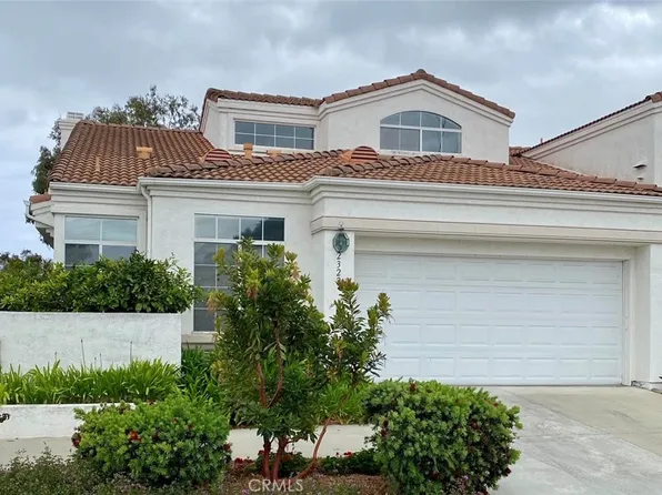 2322 Cartegena Way, Oceanside, CA 92056