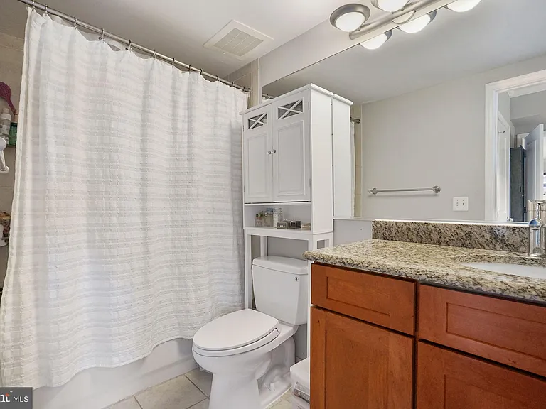 851 N Glebe Rd #511 — Photo 21