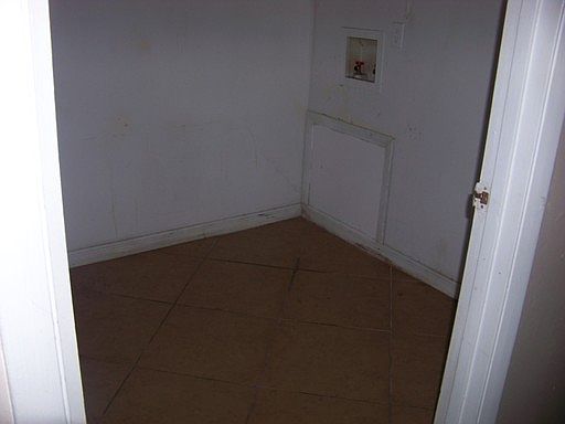 4th image of 1509 W Lowry Ave APT A