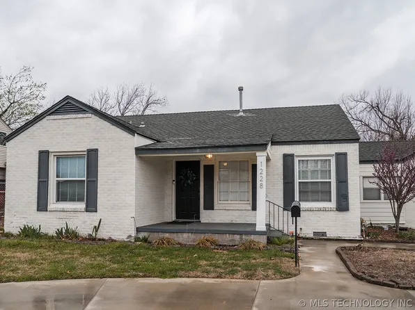 1228 S Yale Ave, Tulsa, OK 74112