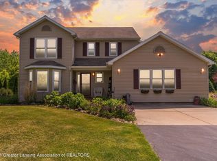 7751 Stoney Ln, Eaton Rapids, MI 48827