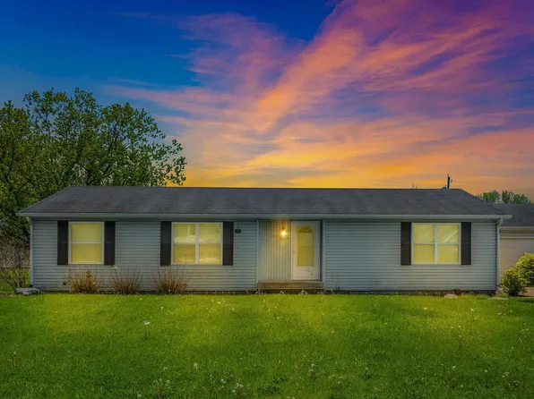 607 Lake John Cir, Winona Lake, IN 46590