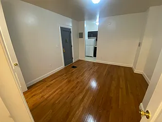 Rented by Lucrum Group