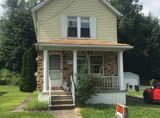 526 Gaughan Ct, Archbald, PA 18403