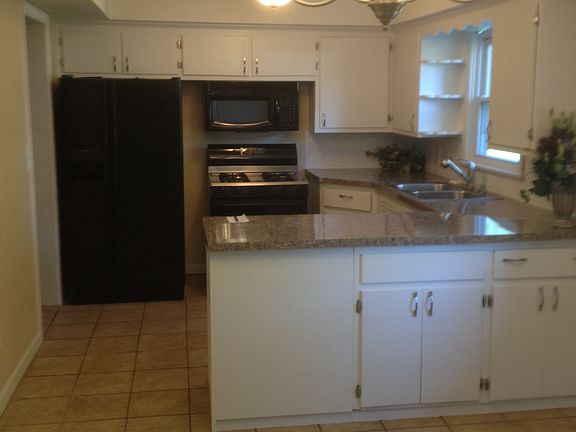 3rd image of 4118 Konkle St