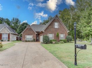 163 Fairway Trace Dr, Hernando, MS 38632