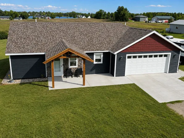 202 Cozy Oak Dr E, Ottertail, MN 56571