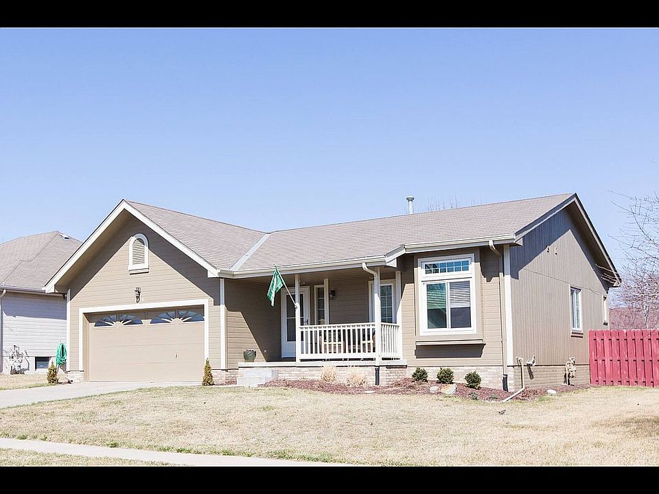 1st image of 2610 Coffey Ave