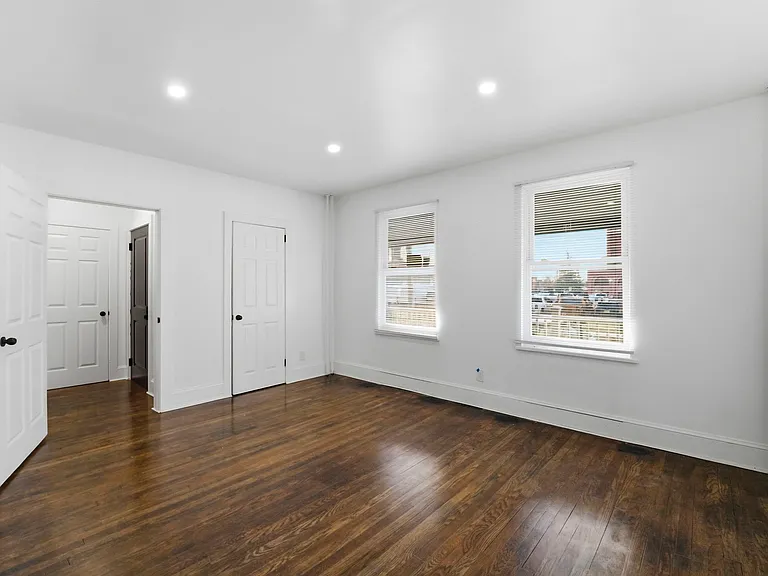 29 Grant St #1 — Photo 5