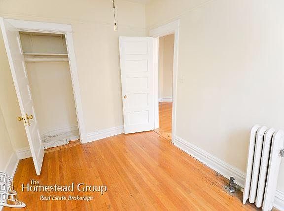 5th image of 432 W Belden Ave APT 03