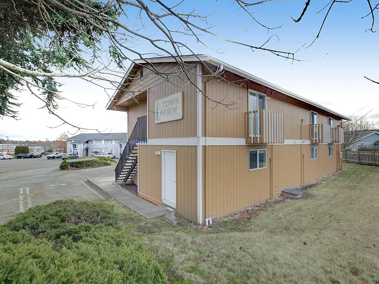 75 W Whidbey Ave #C202 — Photo 20