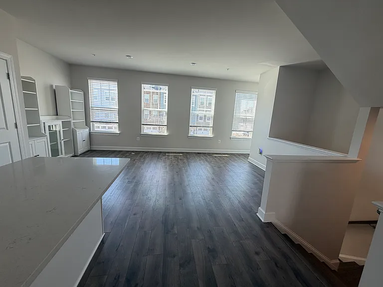2135 Otter Creek Cir — Photo 9