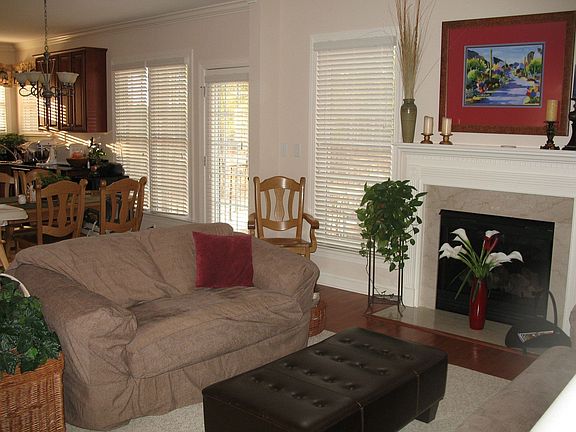 Great room towards kitchen