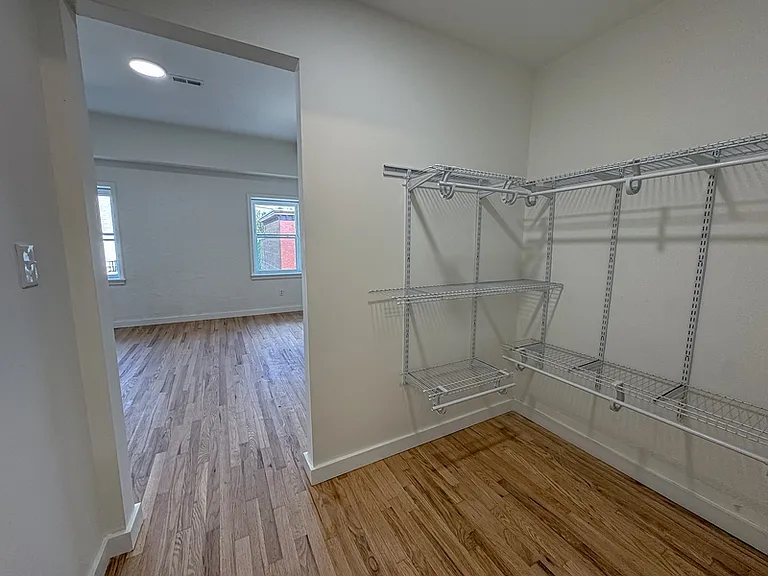 536 N 19th St #3 — Photo 31