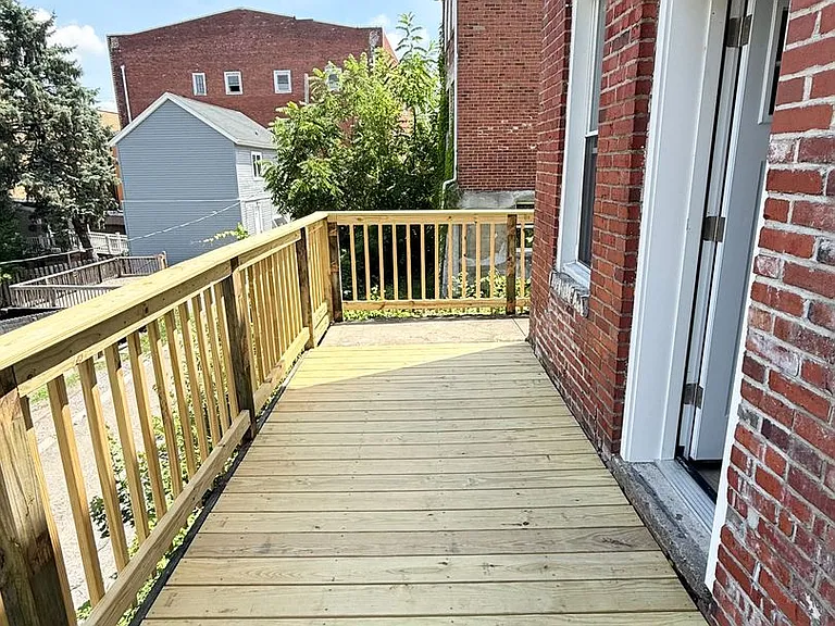 26 Merritt Ave — Photo 17