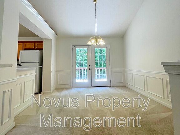 3rd image of 23 Gold Creek Dr