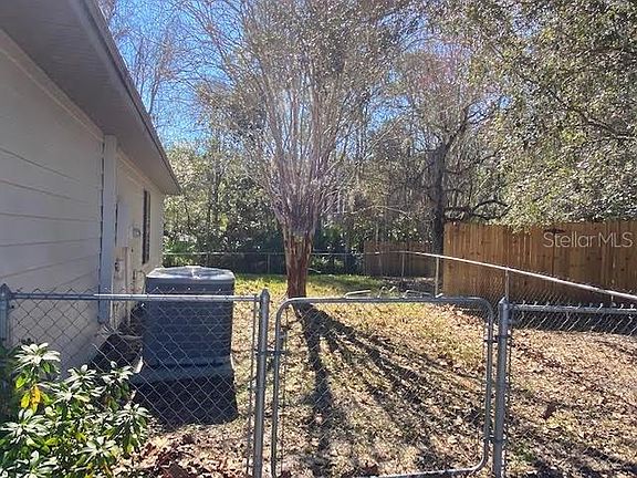 5th image of 13814 Fox Meadow Dr