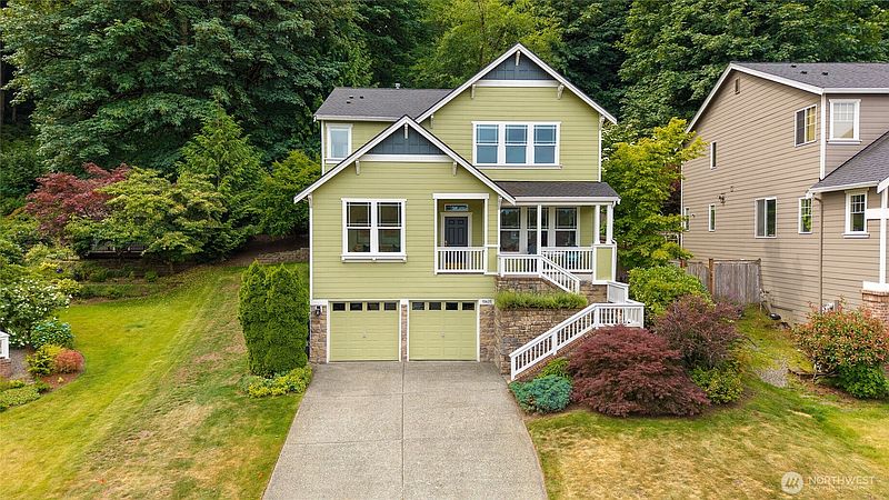2nd image of 10625 NE 173rd Place