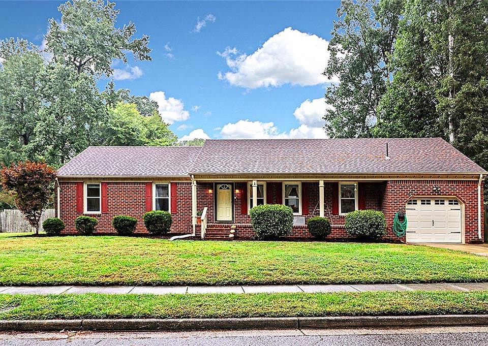 1st image of 1005 Weeping Willow Dr