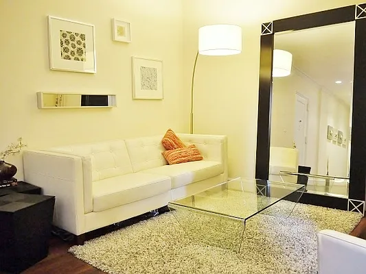 Rented by Moises Farhart, LREB | media 7