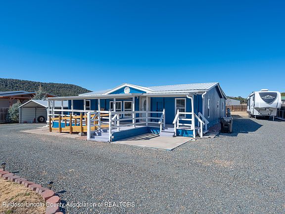 2nd image of 319 Crazy Horse Cir