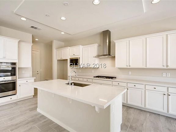 4th image of 12022 Festivo Ave