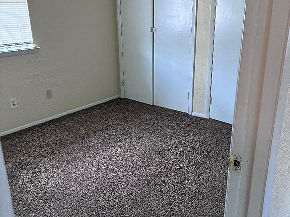 4th image of 3300 SW 28th St APT 109