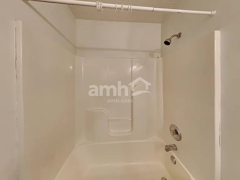 604 Blossom Hill Dr — Photo 14