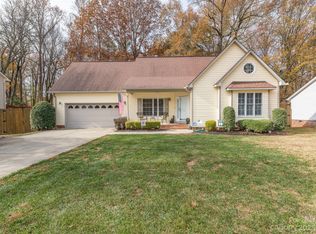 1433 Rainforest Ct, Gastonia, NC 28054