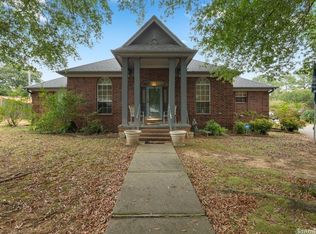 1560 Haley Ln, Conway, AR 72034