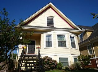 201 22nd Ave E, Seattle, WA 98112