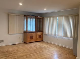 (Undisclosed Address), Fresh Meadows, NY 11366