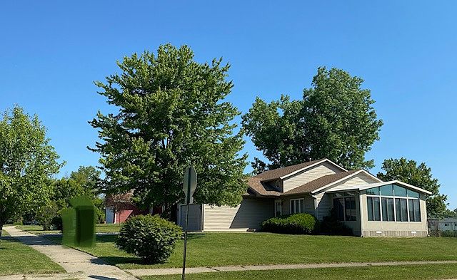 1st image of 1629 Arrington Dr