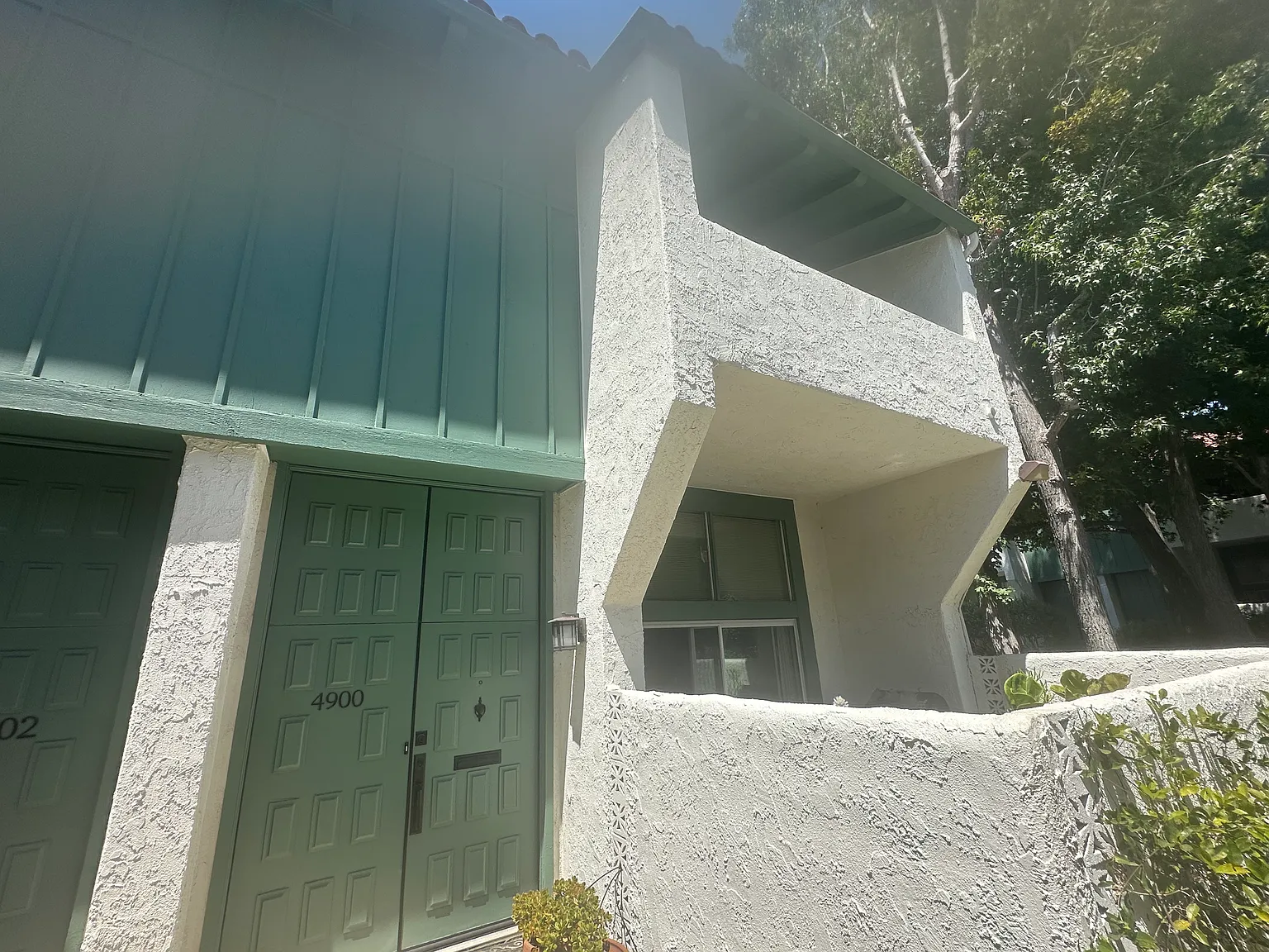 4900 McConnell Ave — Photo 2