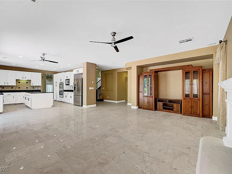 229 N Buteo Woods Ln — Photo 25