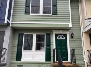 203 Greenhill Ct, Ranson, WV 25438