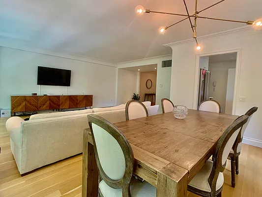 Rented by Corcoran | media 19