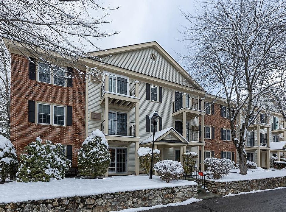 1st image of 3 Northbrook Drive #307