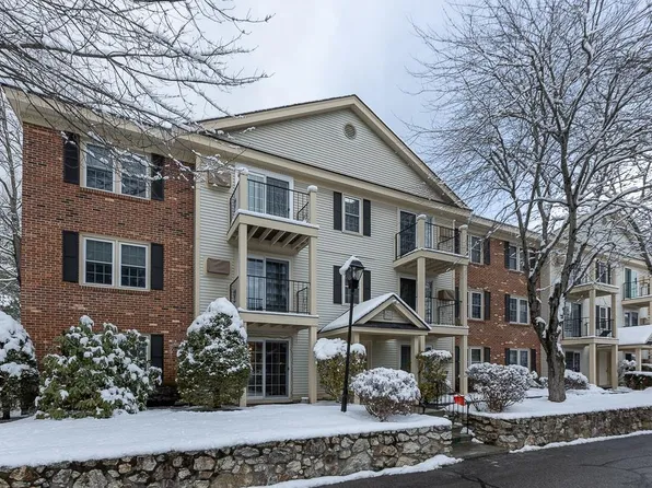 3 Northbrook Drive #307, Manchester, NH 03102-0000