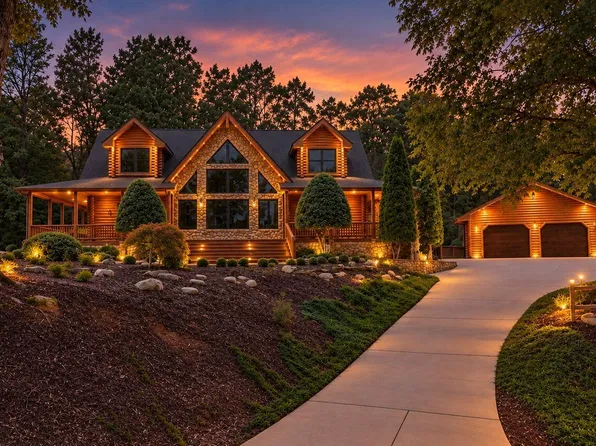 110 Caspian Trl, Ellijay, GA 30536