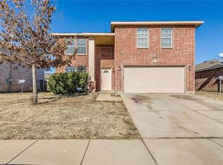 8929 Preakness Cir, Fort Worth, TX 76123