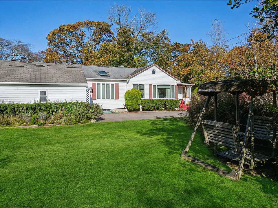 1st image of 74 Edgar Ave