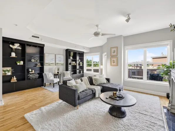 360 W Washington Ave Unit 415, Madison, WI 53703