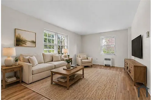 734 N Ter Photo 1