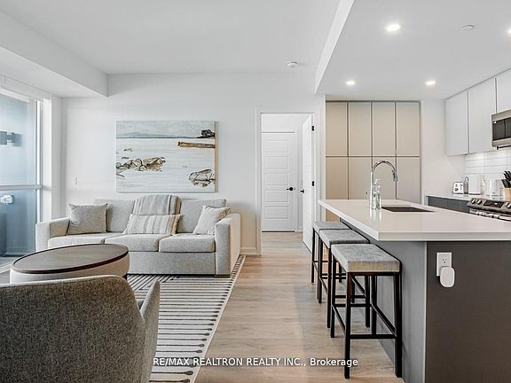 4th image of 415 Sea Ray Ave #354