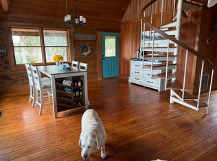 1330 Niatross St, Astor, FL 32102