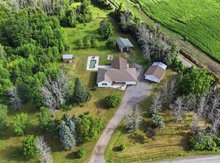 16 Bonisteel Rd, Quinte West, ON K8V 5P8