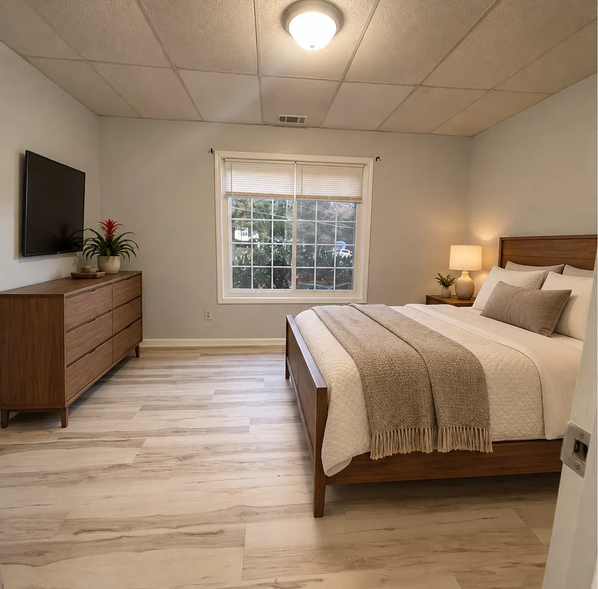 1 bed, 1000 sqft, $1,300 — Photo 2